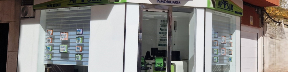 Apysur Inmobiliaria se traslada al centro de Torrevieja: nueva oficina en Calle Apolo, 56