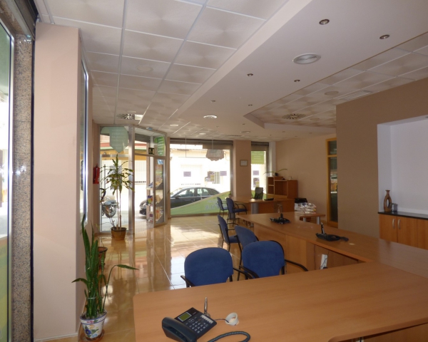 Commercial - Sale - Torrevieja - Centro