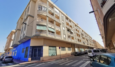 Apartment - Sale - Torrevieja - Acequión Beach