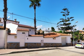 Sale - Semidetached house - Torrevieja - Los Balcones Urbanization