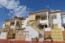 Sale - Townhouse - Torrevieja - Parque de Naciones