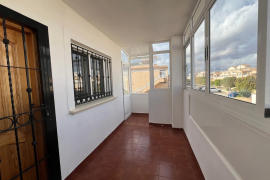 Venta - Bungalow - Torrevieja - Urbanización Punta Prima