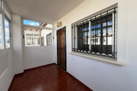 Venta - Bungalow - Torrevieja - Urbanización Punta Prima