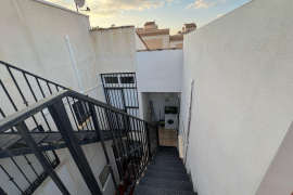 Venta - Bungalow - Torrevieja - Urbanización Punta Prima