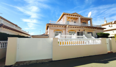 Chalet adosado - Venta - Orihuela costa - Playa Flamenca