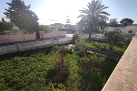 Venta -  Chalet independiente / Villa - Torrevieja - Urbanización Los Balcones