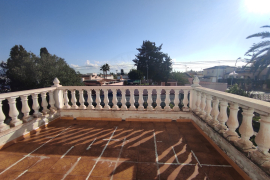 Venta -  Chalet independiente / Villa - Torrevieja - Urbanización Los Balcones