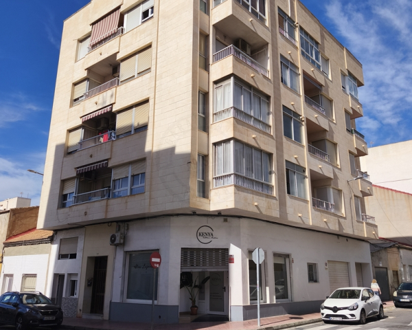 Apartment - Sale - Torrevieja - Centro