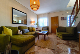 Venta - Chalet pareado - Torrevieja - Urbanización Los Balcones